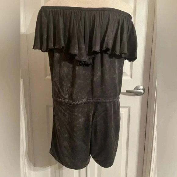 Chaser Womens Ruffled Elastic Off Shoulder Drawstring
Romper Gray Size M - Picture 5 of 10